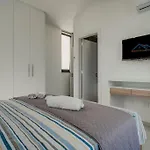 Sunnyvillas 4br New Private Pool In Pernera Villa