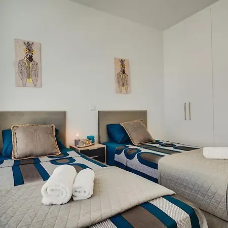 Sunnyvillas 4br New Private Pool In Pernera