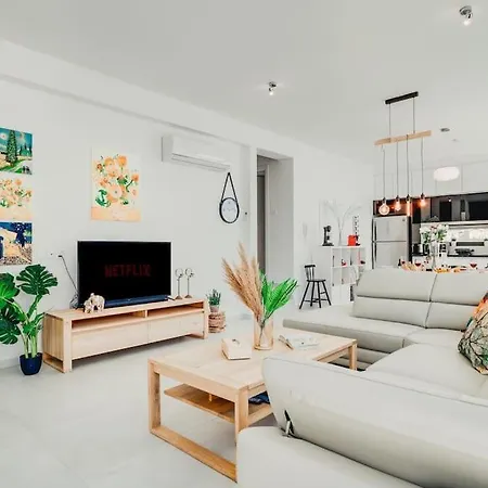 Sunnyvillas 4br New Private Pool In Pernera * Protaras