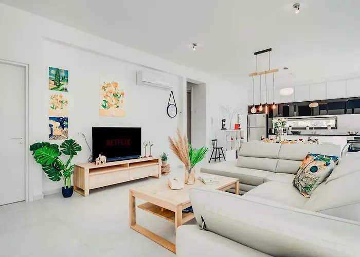 Sunnyvillas 4br New Private Pool In Pernera * Protaras