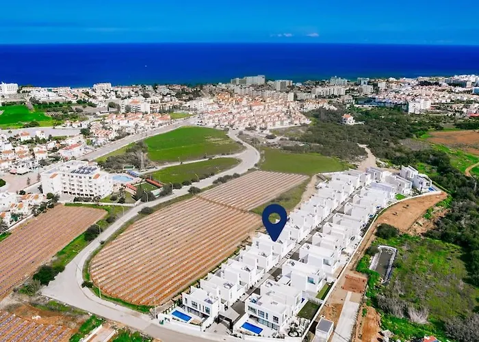 Vila Sunnyvillas 4br New Private Pool In Pernera *