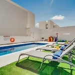 Sunnyvillas 4br New Private Pool In Pernera *