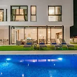 Villa Sunnyvillas 4br New Private Pool In Pernera *