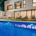 Villa Sunnyvillas 4br New Private Pool In Pernera Protaras