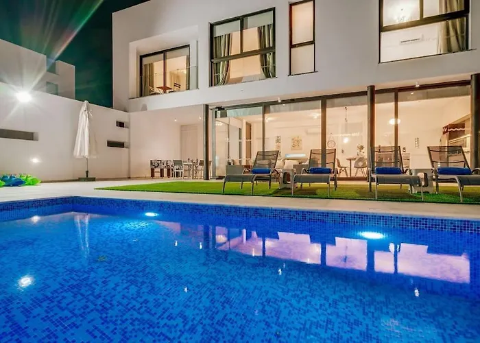 Вилла Sunnyvillas 4br New Private Pool In Pernera Протарас